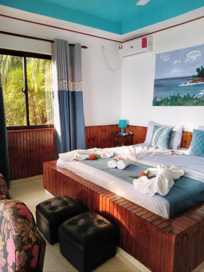Baie Lazare  Les Elles Guesthouse Self Catering מראה חיצוני תמונה